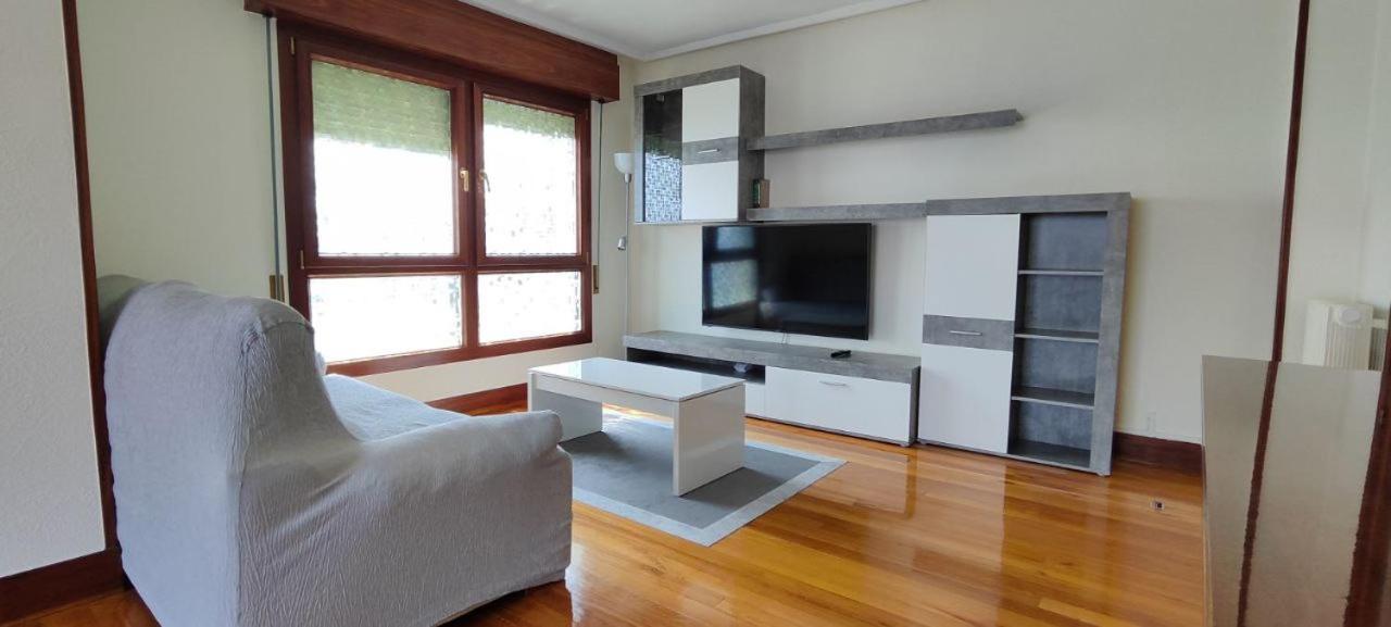 Bermeo Kaia Apartment Bagian luar foto